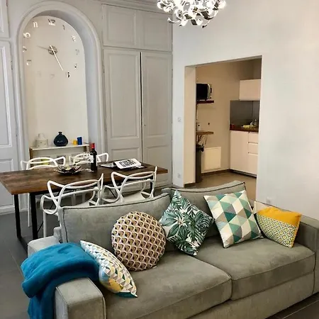 Apartment La Loge D'harcourt : Hypercentre Chic Et Moderne